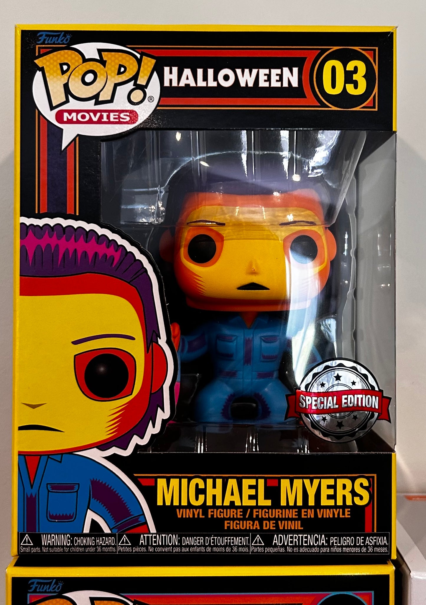 Funko Pop # 03 - Michael Myers Blacklight - Halloween - Movies.